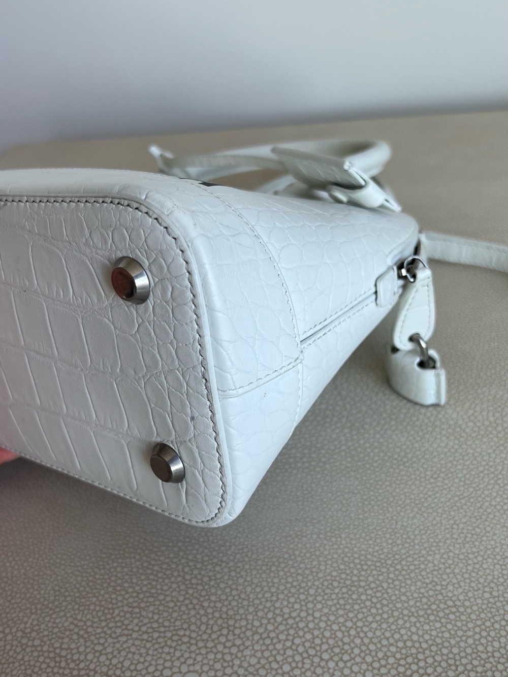 Balenciaga White ville top handle bag with Black Logo - Picture 6 of 16
